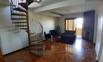 Imagem 2: 4 dormitórios, 1 suítes, 2 banheiro, 1 vaga na garagem, 200M² de Área Construída