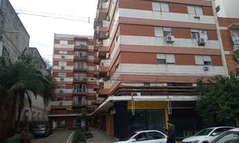 Imagem 2: Apartamento central, de frente, com elevador, Frente para a praça de Uruguaiana