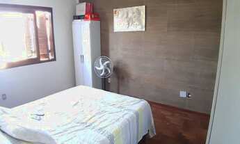 Imagem 7: 4 dormitórios, 1 suítes, 2 banheiro, 1 vaga na garagem, 200M² de Área Construída