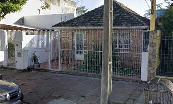 Imagem: 3 dormitórios, 2 banheiro, 211M² de Área