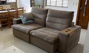 Imagem 6: 2 dormitórios, 1 banheiros, 1 vaga na garagem, 330M² de Área Construída, 330M² de Área Tot