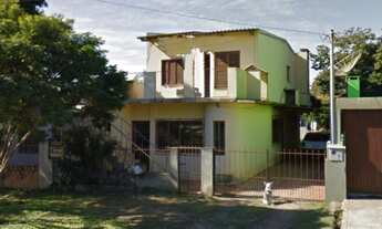 Imagem: 3 dormitórios, 1 suítes, 2 banheiro, 2