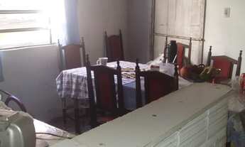 Imagem 2: 2 dormitórios, 1 banheiros, 1 vaga na garagem, 465M² de Área Construída, 465M² de Área Tot