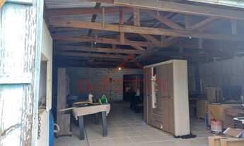 Imagem 4: 4 dormitórios, 3 banheiro, 1 vaga na garagem, 585M² de Área Construída, 585M² de Área Tota