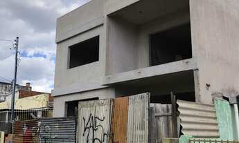 Imagem 2: 3 dormitórios, 1 suítes, 1 banheiros, 2 vagas na garagem, 200M² de Área Total