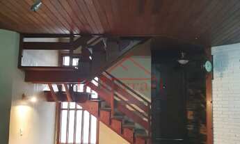 Imagem 7: 4 dormitórios, 1 suítes, 2 banheiro, 2 vagas na garagem, 400M² de Área Construída