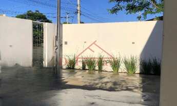 Imagem 4: 3 dormitórios, 1 suítes, 2 banheiro, 2 vagas na garagem