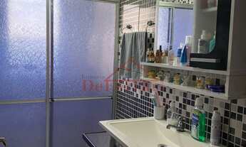 Imagem 7: 3 dormitórios, 2 banheiro, 4 vagas na garagem, 300M² de Área Construída, 300M² de Área Tot