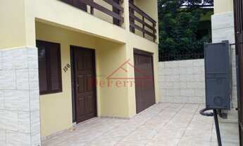 Imagem 4: 3 dormitórios, 2 banheiro, 1 vaga na garagem, 141M² de Área Construída, 141M² de Área Tota