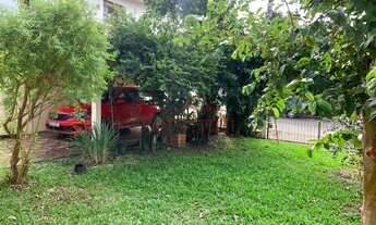 Imagem 2: 2 dormitórios, 1 suítes, 3 banheiro, 4 vagas na garagem, 300M² de Área Construída