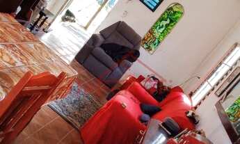 Imagem 6: 6 dormitórios, 3 banheiro, 3 vagas na garagem, 120M² de Área Construída, 300M² de Área Tot