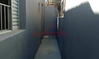 Imagem 5: 2 dormitórios, 1 banheiros, 2 vagas na garagem, 80M² de Área Construída