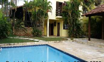 Imagem 4: CASA A VENDA NO OURO VELHO MANSÕES EM NOVA LIMA. RECUADA E COM JARDINS NO OURO VELHO MANSÕ