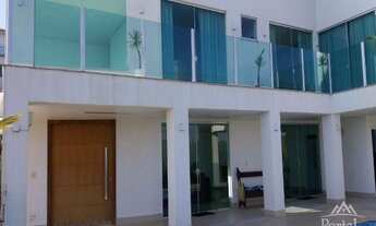 Imagem 3: CASA A VENDA NO CONDOMÍNIO MIRANTE DA MATA EM NOVA LIMA, MODERNA, CONSTRUÍDA EM LOTE DE 81