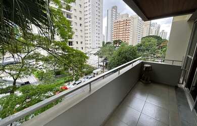 Imagem 2: Apartamento com 4 dormitórios à venda, 230 m² - Moema - São Paulo/SP