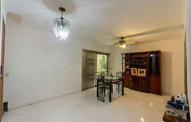 Imagem: Casa com 4 dormitórios à venda, 240 m²