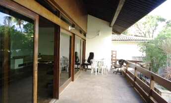 Imagem 3: Imóvel de Luxo à Venda em Salvador-BA: Casa no Caminho das Árvores com 7 Quartos e 520m² d