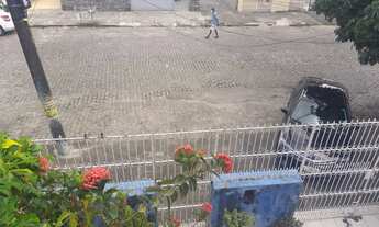 Imagem 2: Casa à venda em Salvador-BA, no Bairro Roma: 5 quartos, 1 suíte, 3 salas, 3 banheiros, 3 v