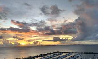 Imagem 2: Imóvel à Venda em Salvador-BA: Casa com 7 Quartos e 3 Suítes no Bairro Dois de Julho!