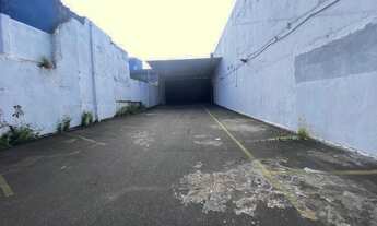 Imagem 6: Galpão Comercial à Venda em Salvador-BA, Bairro Comércio: 1 Sala, 3 Banheiros, 10 Vagas, 1