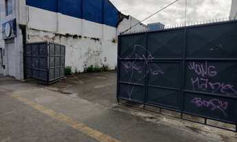 Imagem 4: Galpão Comercial à Venda em Salvador-BA, Bairro Comércio: 1 Sala, 3 Banheiros, 10 Vagas, 1