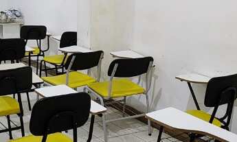 Imagem 5: Casa Comercial para Locação em Salvador-BA, Bairro Barris: 12 Quartos, 2 Salas, 3 Banheiro