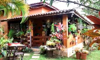 Imagem: Casa de 3 Quartos com 2 Suítes à Venda