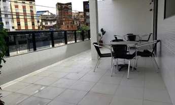 Imagem 1: Casa à venda em Salvador-BA, no bairro Matatu: 5 quartos, 4 suítes, 3 salas, 6 banheiros