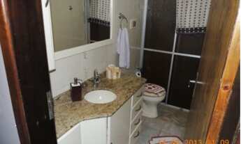 Imagem 3: 2 dormitórios, 1 banheiros, 1 vaga na garagem, 61M² de Área Construída