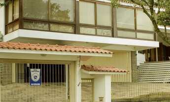 Imagem: 4 dormitórios, 1 suítes, 2 banheiro, 4