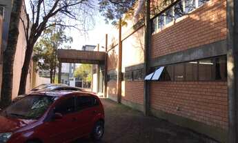 Imagem 3: Pavilhão para venda no bairro Floresta, em Caxias do Sul