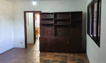 Imagem 5: Casa com 04 dormitórios (01 suíte), com pátio amplo para venda no bairro Desvio Rizzo, em