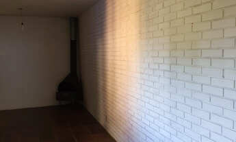 Imagem 7: Casa com 04 dormitórios (01 suíte), com pátio amplo para venda no bairro Desvio Rizzo, em