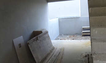 Imagem 3: Sobrado Triplex 2 dormitórios a venda no bairro São Luiz - Caxias do Sul