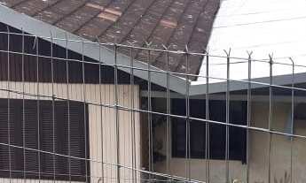 Imagem: Casa a venda com 03 dormitorios - bairro