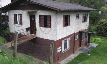 Imagem: Casa a venda com 06 dormitorios - bairro