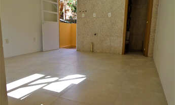 Imagem 4: Sobrado 02 dormitórios a venda no bairro Salgado Filho, em Caxias do Sul