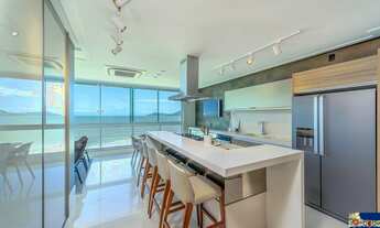 Imagem 5: ED. METRÓPOLIS - FRENTE MAR - MOBILIADO E EQUIPADO - BARRA NORTE - 04 SUÍTES - 04 VAGAS DE