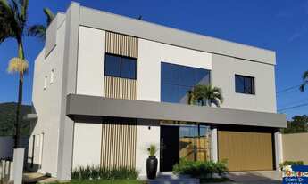 Imagem 3: CONDOMÍNIO BOULEVARD DA BARRA - CASA COM PISCINA - 04 SUÍTES - ALTO PADRÃO - COM 250M² PRI