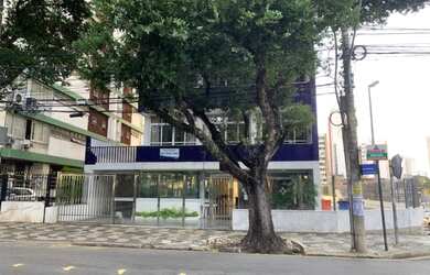 Imagem 3: A 5ª Avenida Imóveis selecionou esse espaçoso apartamento no tradicional Edf. Juiz Paulo F