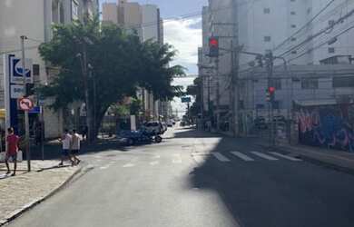 Imagem 3: A 5ª Avenida Imóveis selecionou esse bem localizado apartamento tipo casa com 3/4, 213m² d