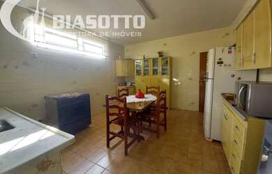 Imagem 12: Imperdível casa comercial à venda em Louveira-SP, bairro Jardim Vera Cruz: 3 quartos, 1 su