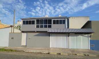 Imagem: 4 dormitórios na Rua Marmeleiro