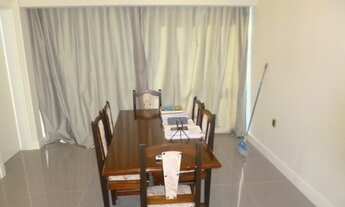 Imagem 2: 4 dormitórios na Rua Marmeleiro