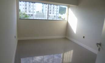 Imagem 4: 4 dormitórios na Rua Marmeleiro