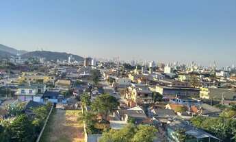 Imagem 2: 3 dormitórios na Rua Jesuíno Anastácio Pereira