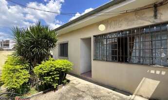 Imagem: Terreno amplo com uma Casa (Térrea) - Venda