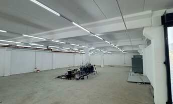 Imagem 4: Prédio NOVO - Locação - Morumbi, São Paulo - 1.438 m² total, 4 pavimentos, 9 WCs, elevado