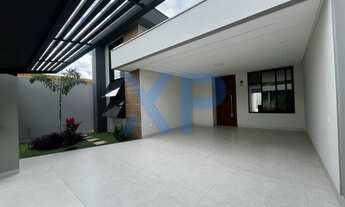 Imagem: Casa de Alto Padrão com 3 Quartos e 170m²