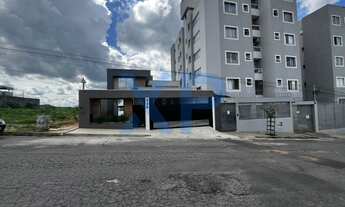 Imagem 2: Casa de Alto Padrão com 3 Quartos e 170m² à Venda em São Roque, Divinópolis-MG!